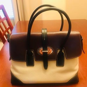 Dooney & Bourke Bag